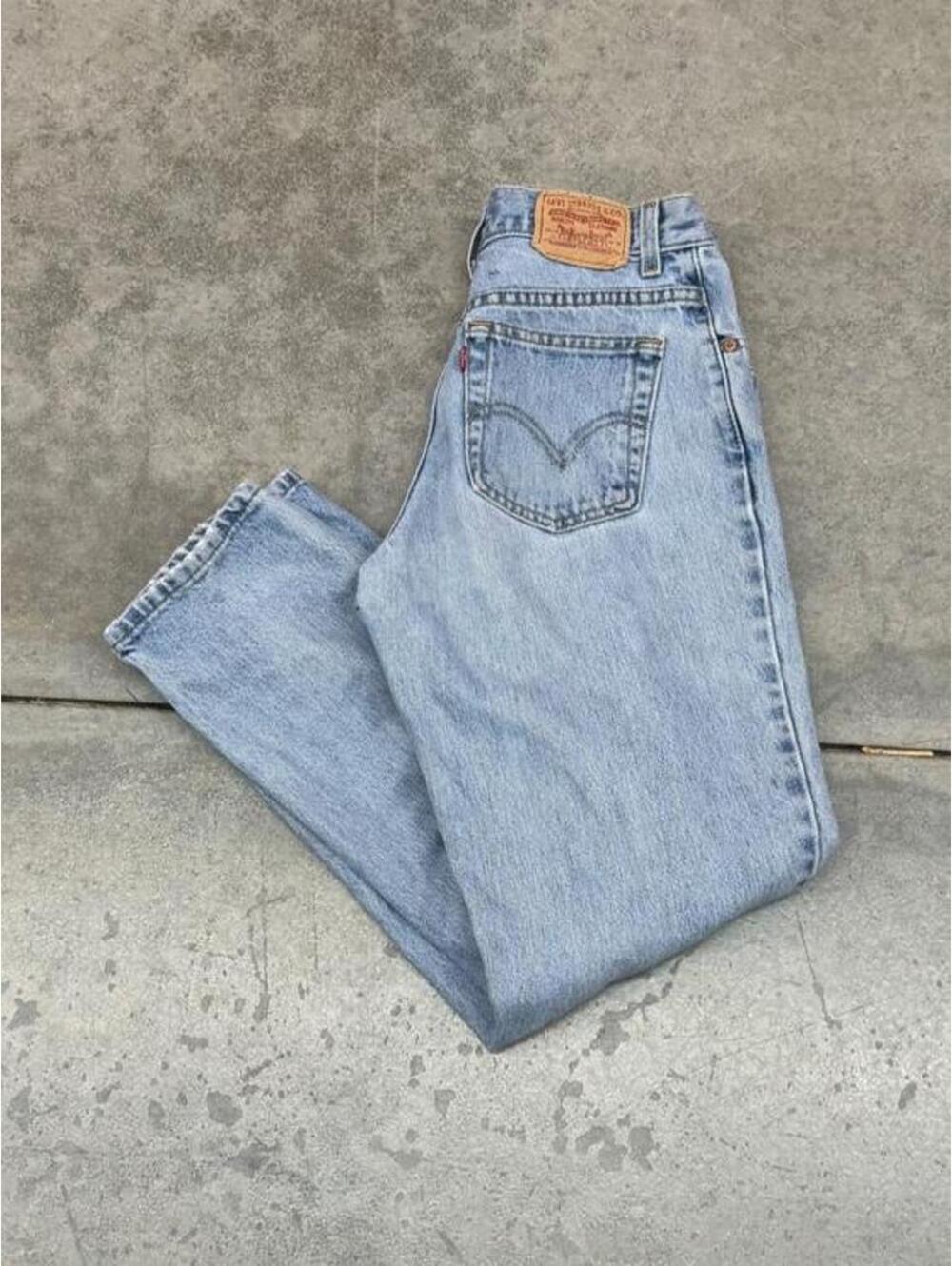 vintage levis 550 faded blue relaxed fit jeans size 12 WOMENS
